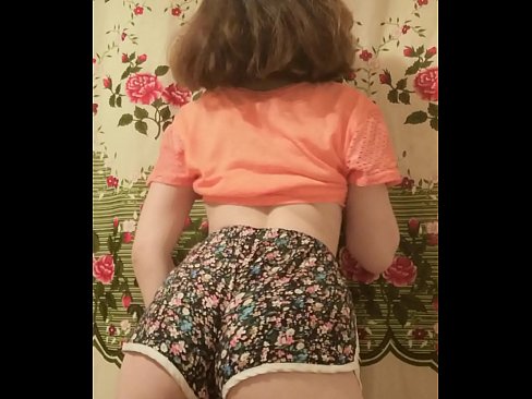 ❤️ Seksīga jauna skaistule izģērbjas no šortiem kamerā ❤ Kaltais porno pie porno lv.assistdoctor23.ru ️❤