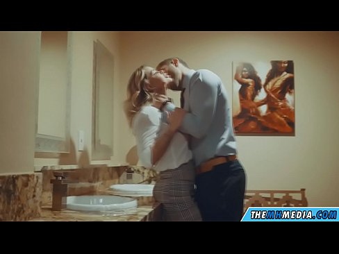 ❤️ Kad krūtiska blondīne pavedina tevi publiskā tualetē ❤ Kaltais porno pie porno lv.assistdoctor23.ru ️❤